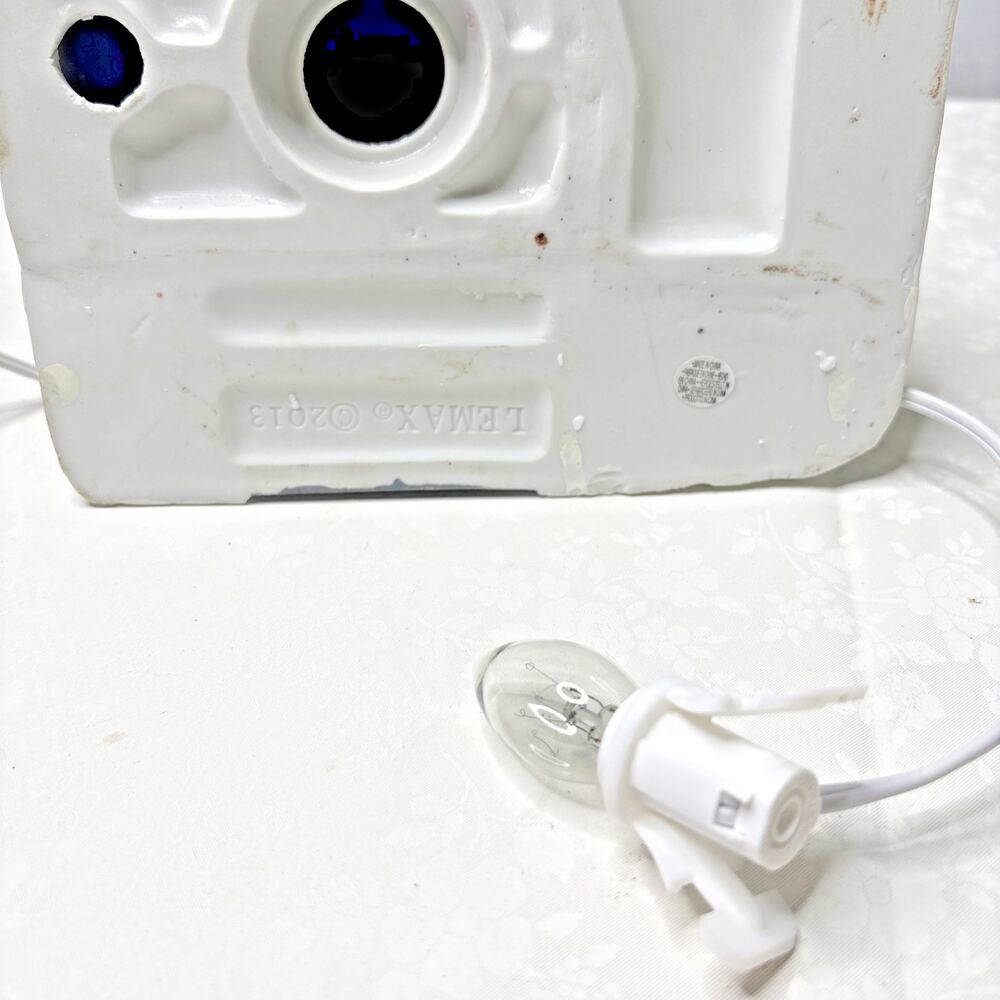 Lemax Christmas Village Pierre’s Christmas Building 2013 Retired IOB EUC READ - Picture 7 of 7